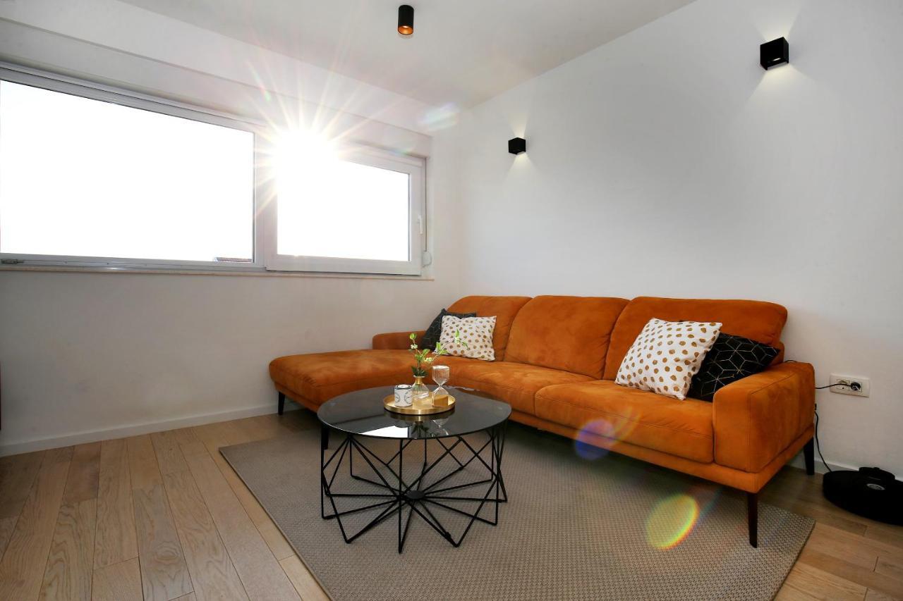 Esso Roof Terrace Apartment 扎达尔 外观 照片
