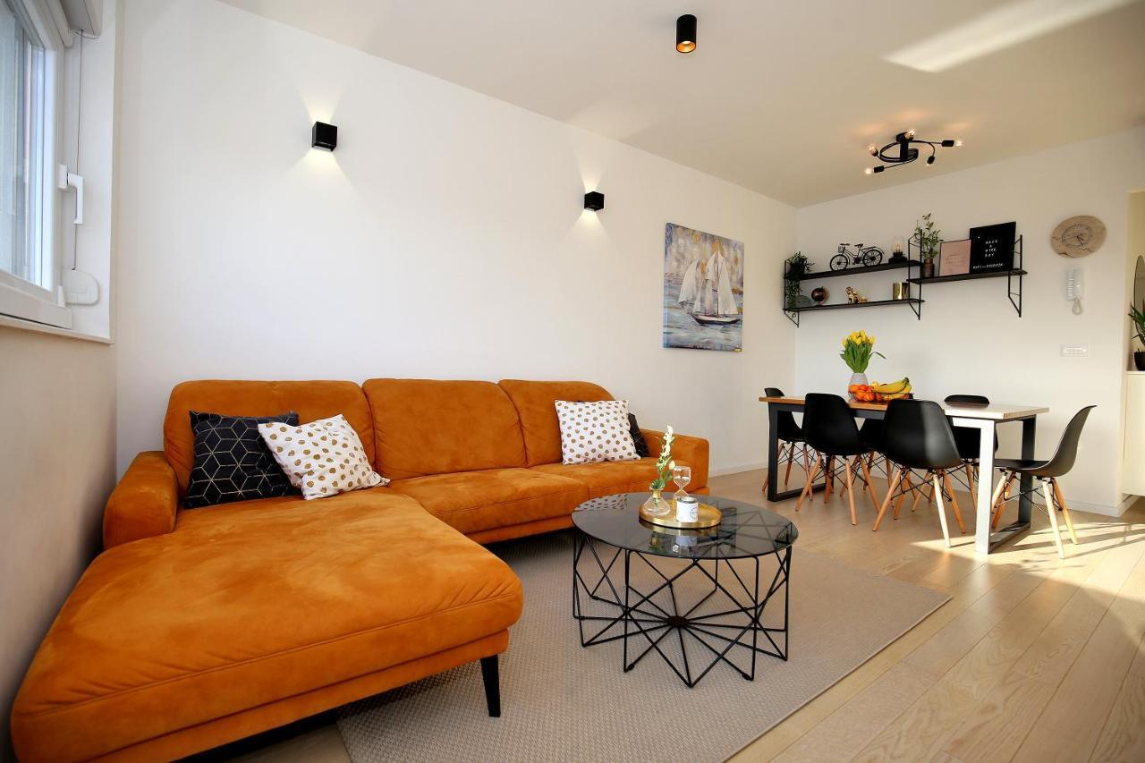 Esso Roof Terrace Apartment 扎达尔 外观 照片