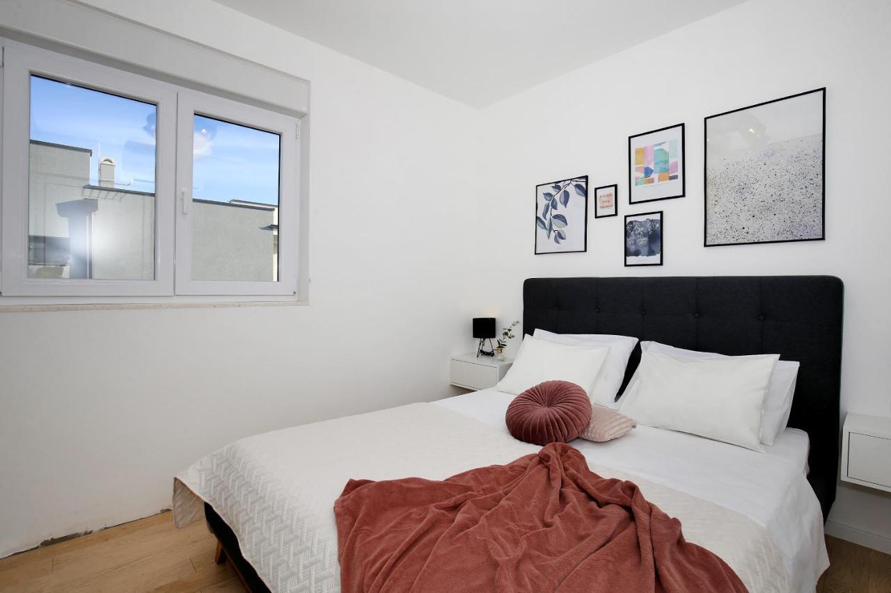 Esso Roof Terrace Apartment 扎达尔 外观 照片