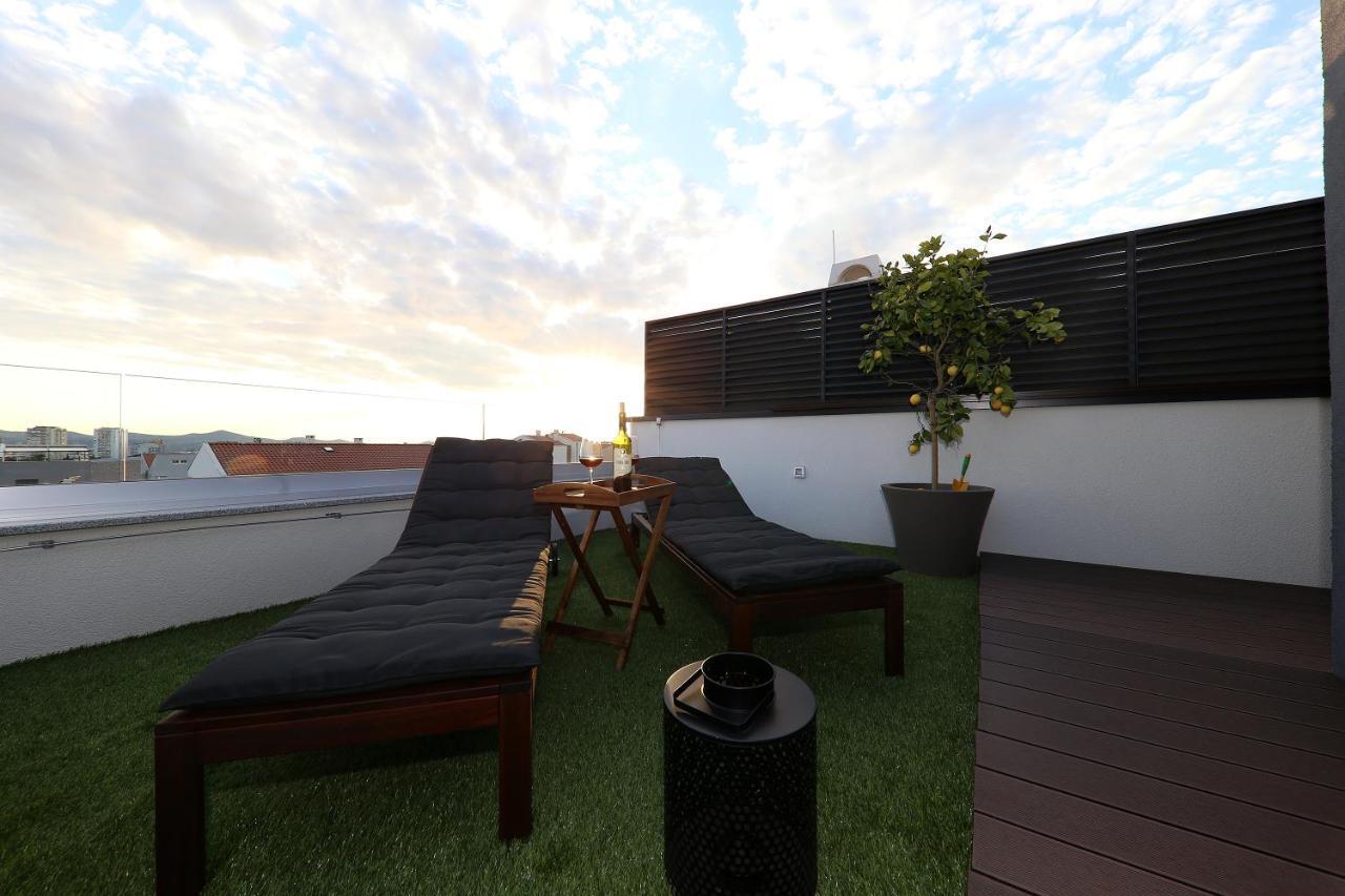 Esso Roof Terrace Apartment 扎达尔 外观 照片